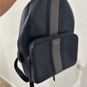 Michael kors back pack